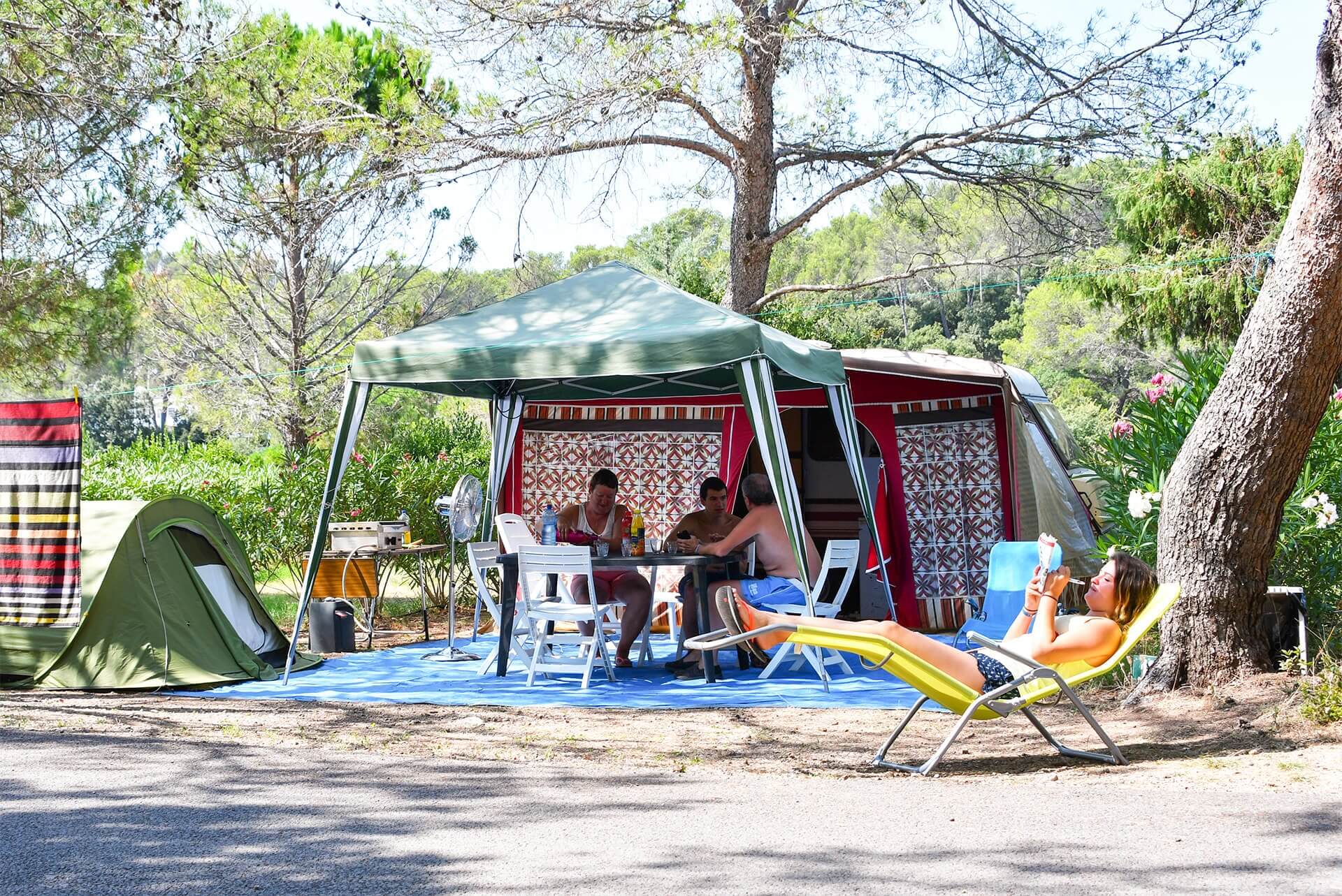 1-camping